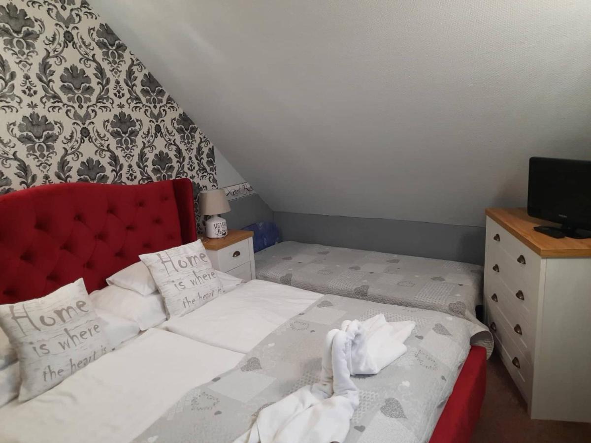 Kek Laguna Wellness Apartmanok Эгерсалок Экстерьер фото